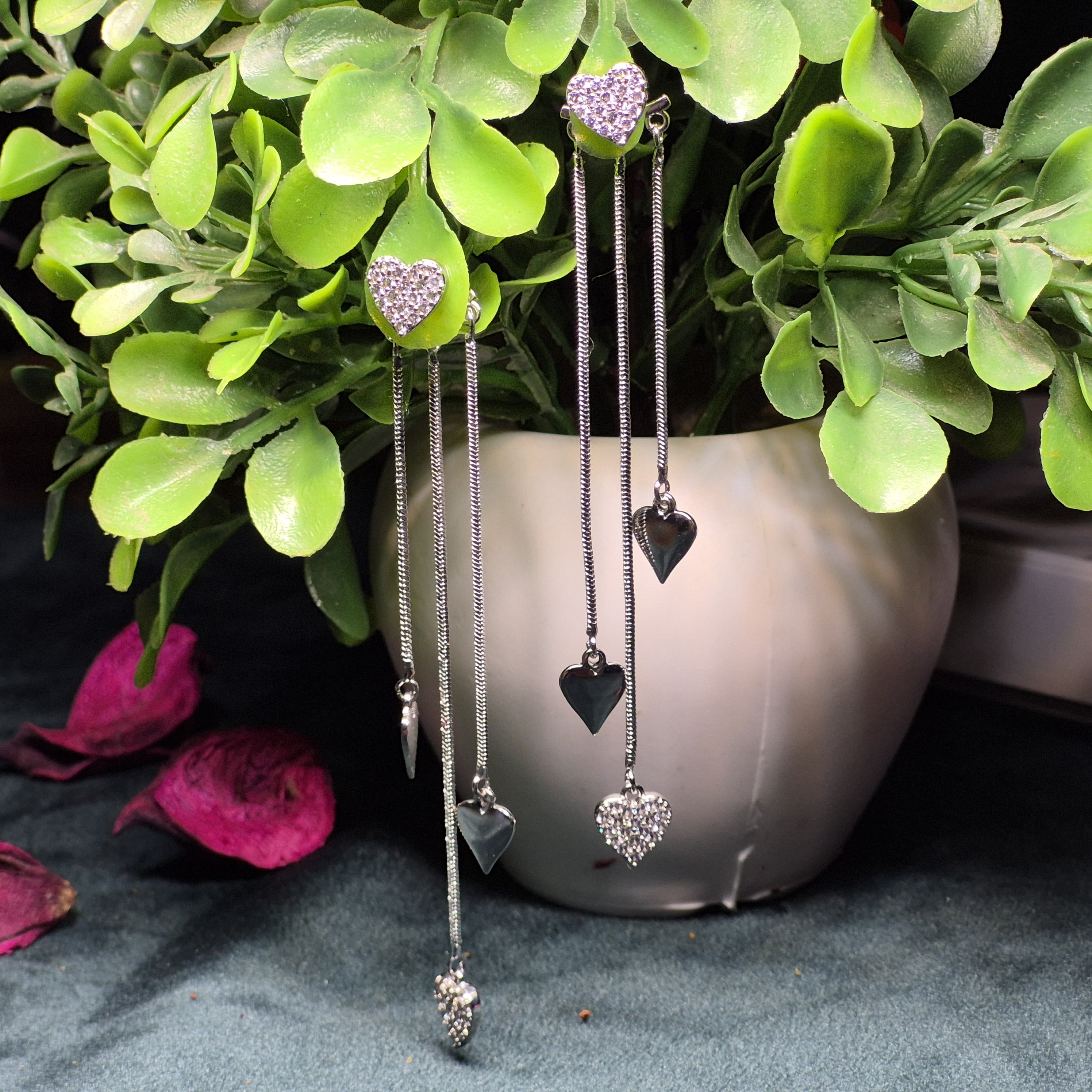 ELEGANT LONG DANGLING SUI DAGA STYLE EARRINGS - TIMELESS GERMAN STYLE