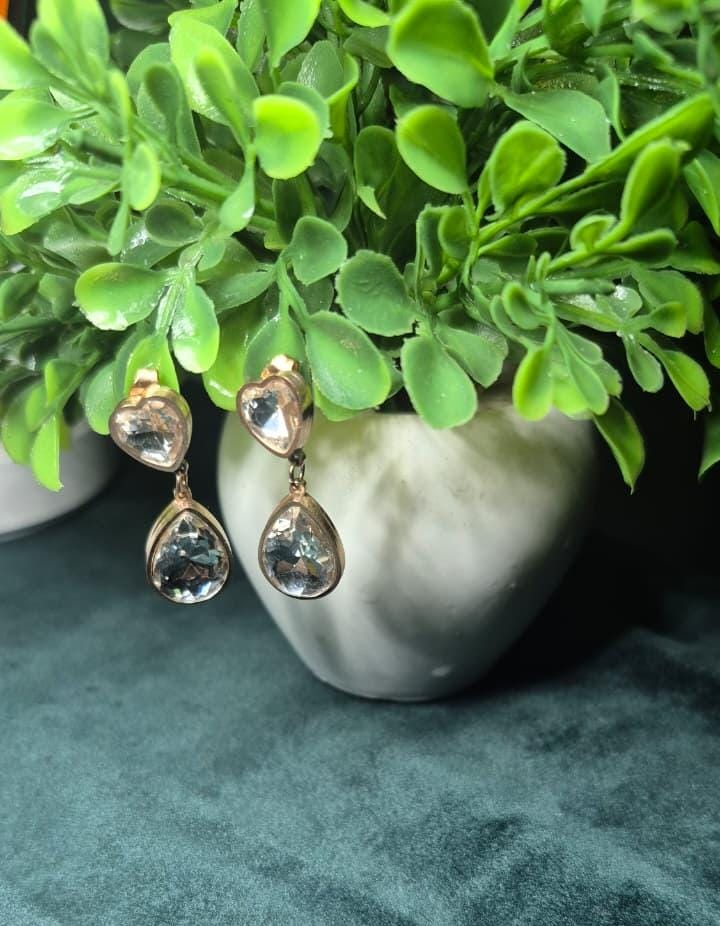 HEART SHAPE GOLD TONE CRYSTAL EARRINGS